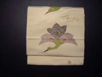 勝山の袋帯 宝鶴文