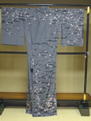 滝沢晃の訪問着コーディネート さざ波に桜