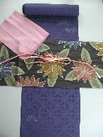 ちょっとお出かけ小紋<br>ろうけつ<br>紫に半菊