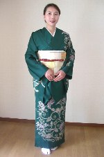 はんなり京都の訪問着<br>葡萄唐草