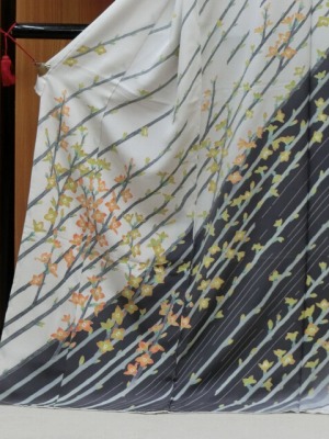 Kimono Houmongi Drawing by hand Yuzen author Mr. Kiyoshi Ishihara' Rengyou